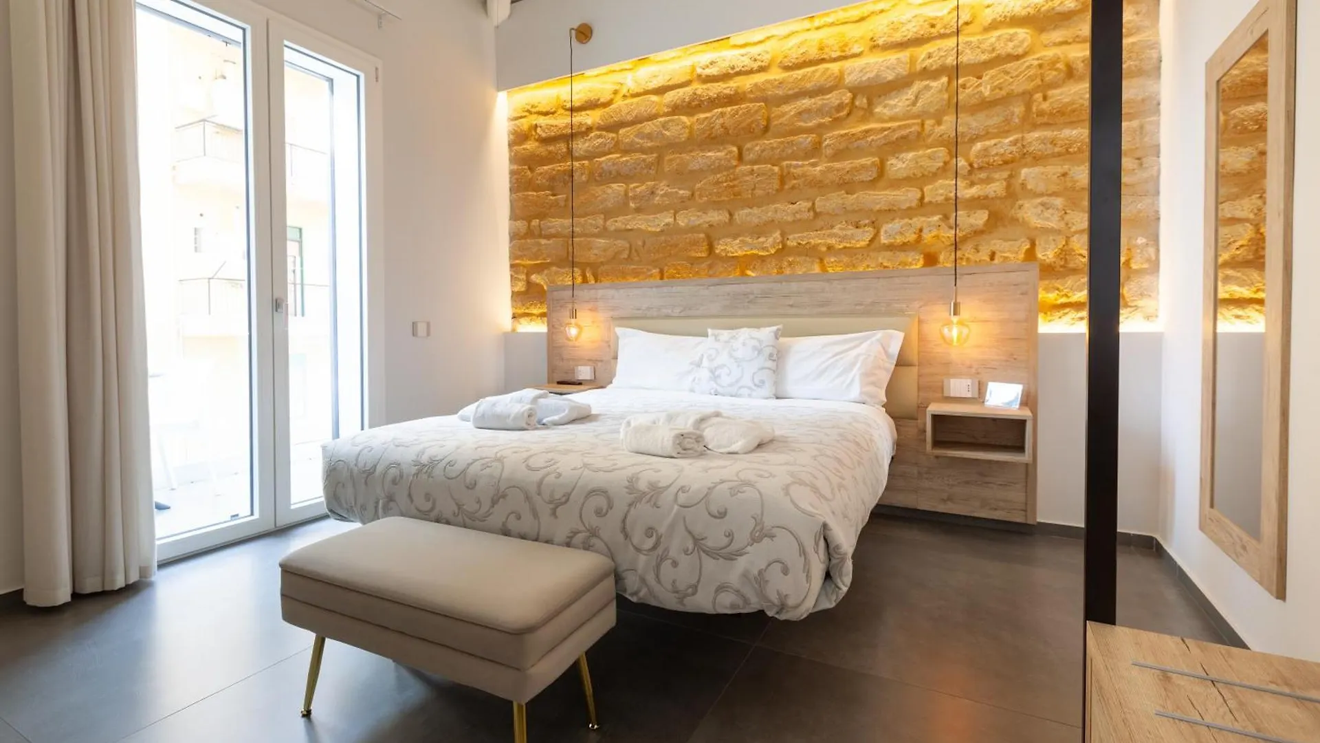 Oneira Rooms Agrigente 0*,