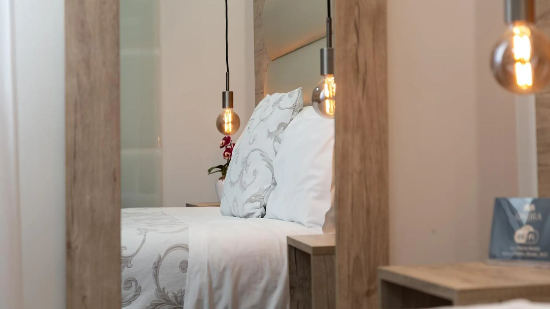 Oneira Rooms Agrigento 0*,